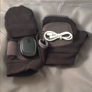 Heated Black and Gray Mittens